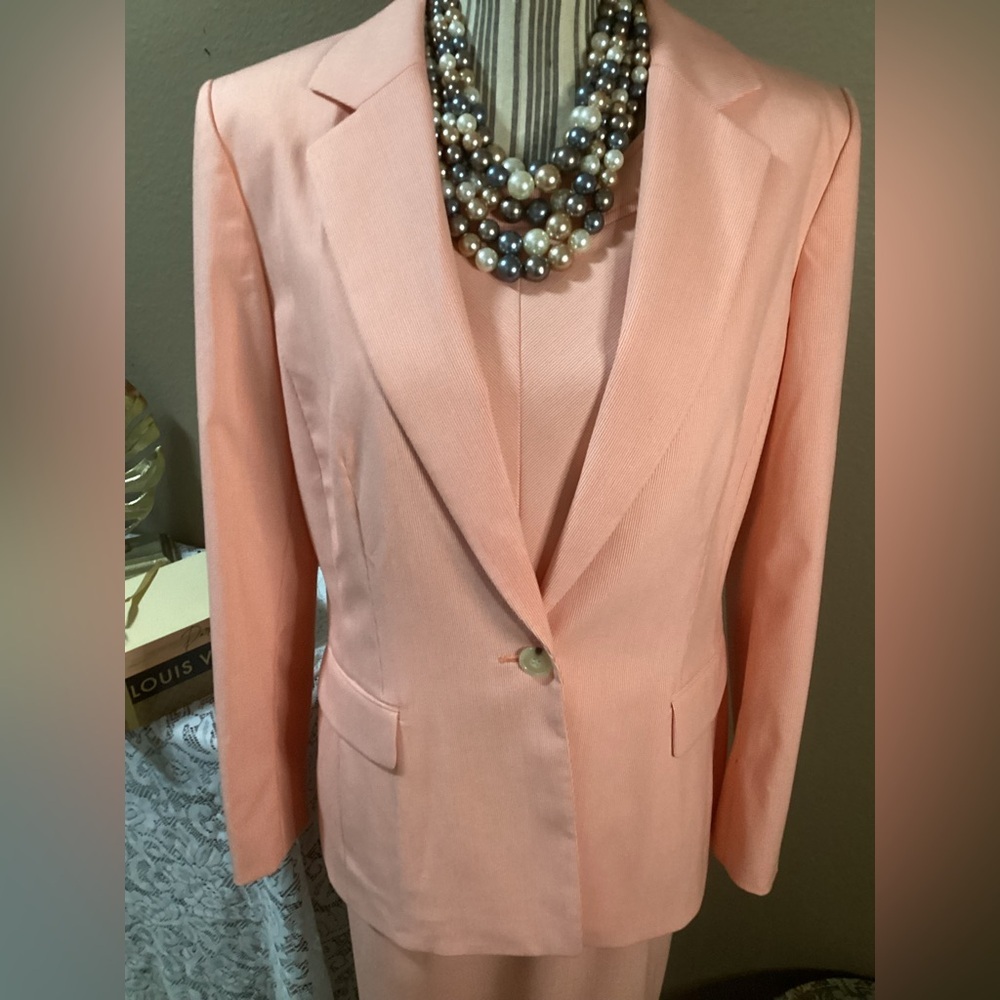 Tahari Arthur S. Levine Peach Stripes Dress & Blaizer - Picture 7 of 13
